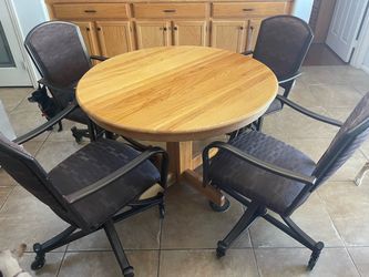 Wooden Table And in in Chairs