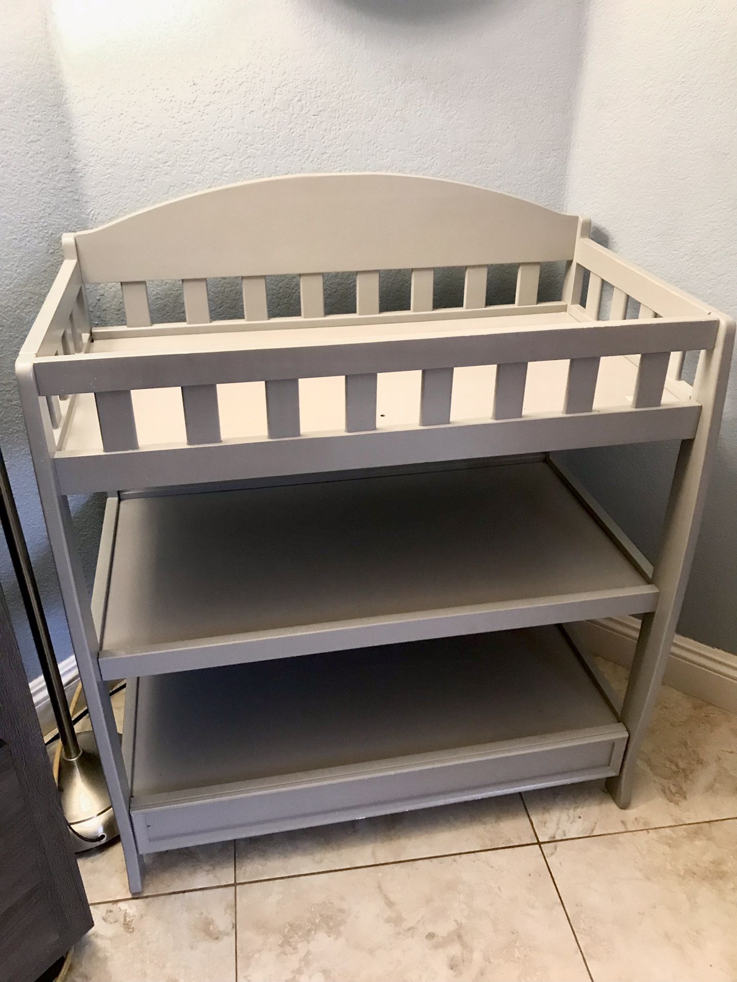 Beautiful Baby Changing Station for Newborn Like New