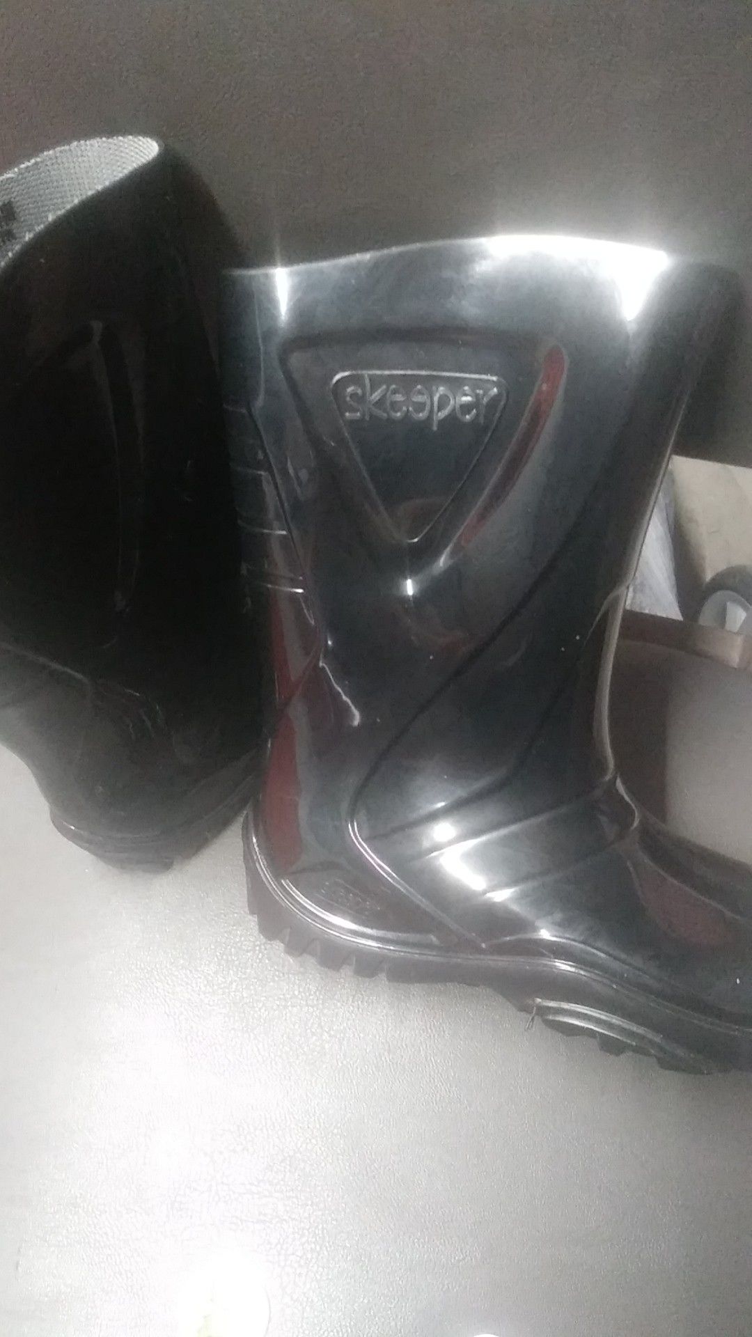 SKEEPER RAIN BOOTS MADE IN COLUMBIA