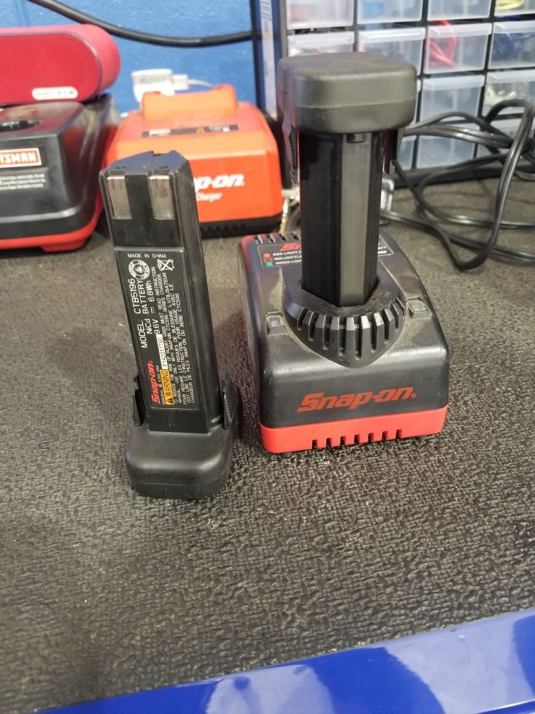 Snap on 9 volt battery and charger