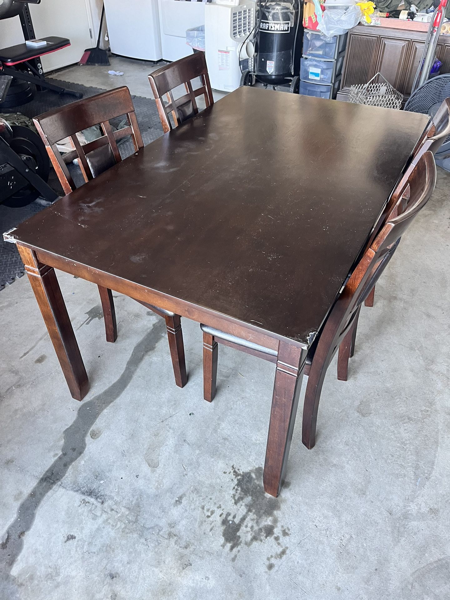 Used FURNITURE Dining Room Table