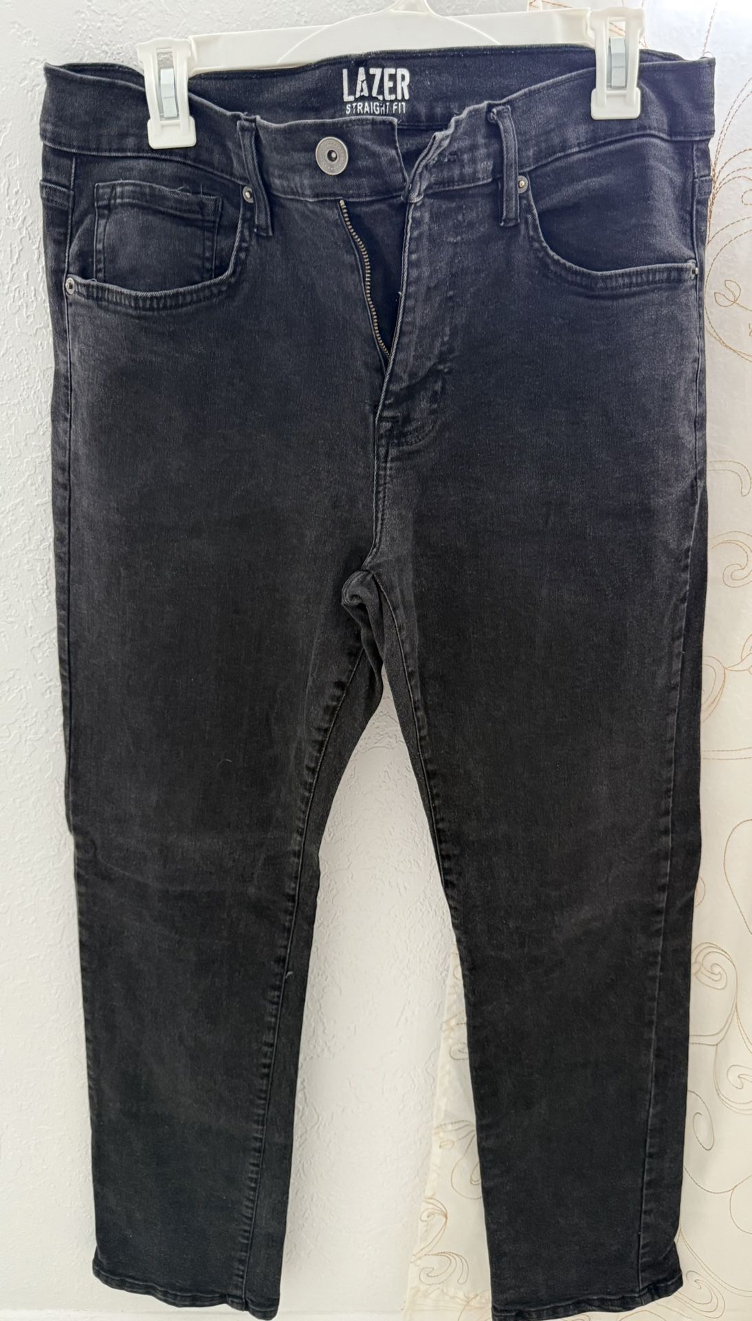 Black Lazer Men’s Straight Fit Jeans Size 32 x 32