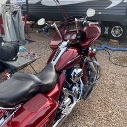 2016 Harley Davidson Road Glide Low Miles
