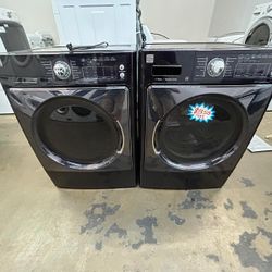 SET KENMORE ELITE STEAM WASHER AND GAS DRYER LIKE NEW 
