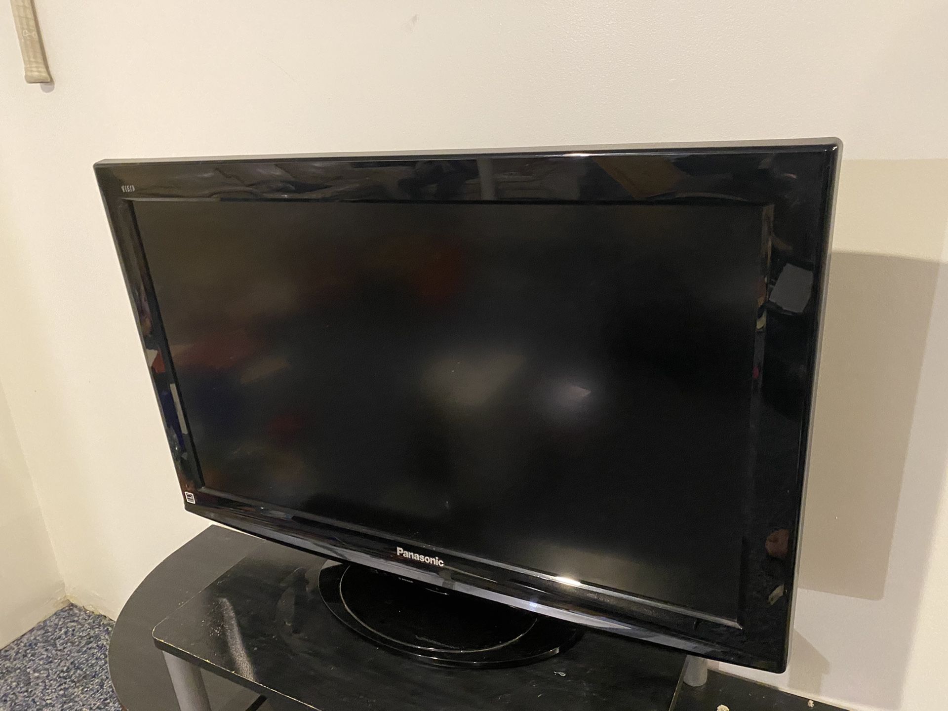 Panasonic 32” TV