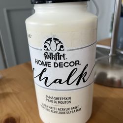 Acrylic chalk Paint -new. 16oz -sheepskin Color -never Opened 