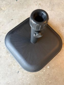 Heavy-Duty Patio Umbrella Base – Perfect for Houston Whethers