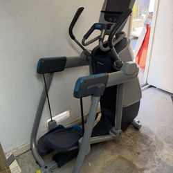 PRECOR AMT ‘12 885 Elliptical FREE FREE FREE