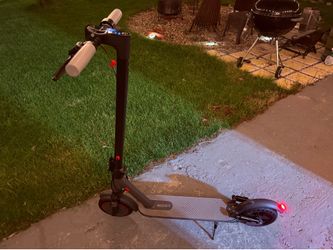 MAXSHOT Scooter w/ Front & Rear Suspension – Like New