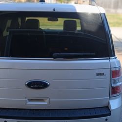 2011 FORD FLEX