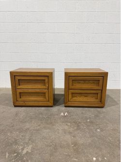 Vintage Thomasville Nightstands (Set of 2) – Solid Wood, Dovetail Drawers, 1975