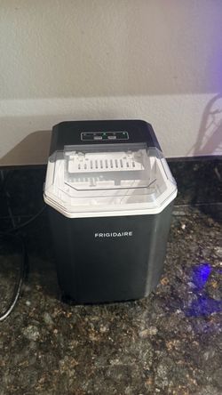Frigidaire Countertop Ice Maker