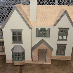 Hearth and Hand with Magnolia Toy Cottage Wood 3 Story Dollhouse