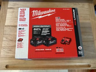 2 Milwaukee M18 Batteries HIGH OUTPUT XC6.0 And Charger.   Brand NEW.