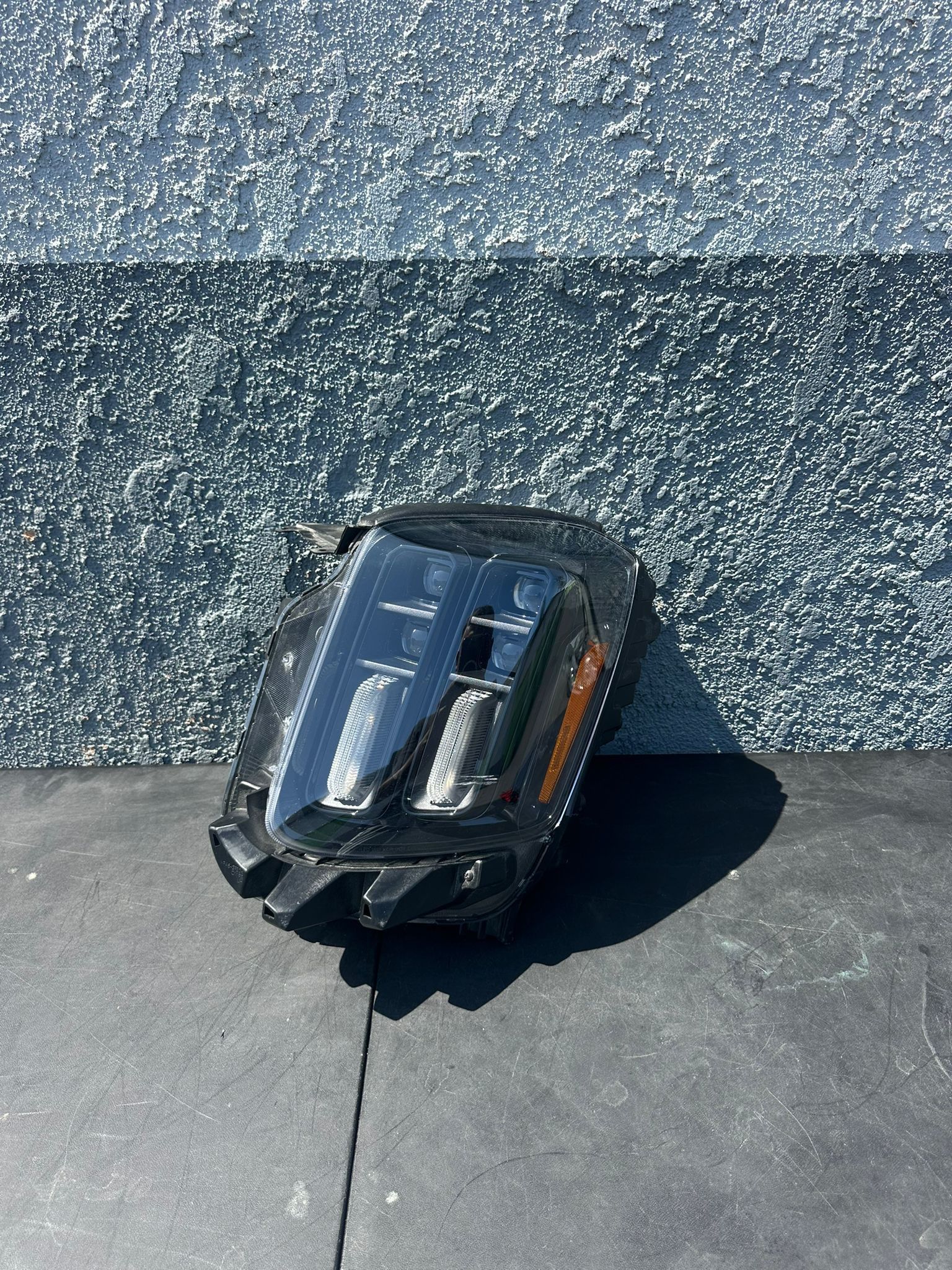 2023 2024 KIA TELLURIDE FULL LED LEFT DRIVE SIDE HEADLIGHT OEM