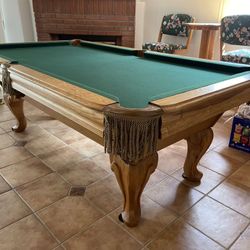 7ft Pool Table & Pop Up Chairs ( Free Delivery & Set Up ) 