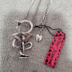 NEW Betsey Johnson Necklace 28"-30" Chain