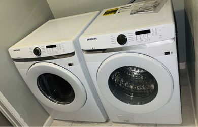 Samsung WF45T6000WPR White Front Load Laundry Package (washer& Dryer) $600