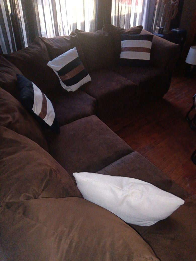 Sectional Suede Sofa With Pillows