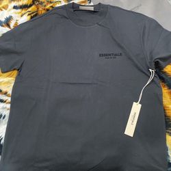 Essentials T-shirt