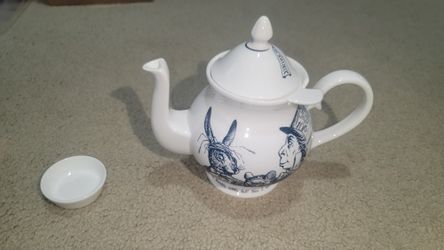 Whittard Of Chelsea Alice In Wonderland Mad Hatters Tea Party Teapot Unused 1.2L