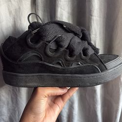 Lanvin curb all black