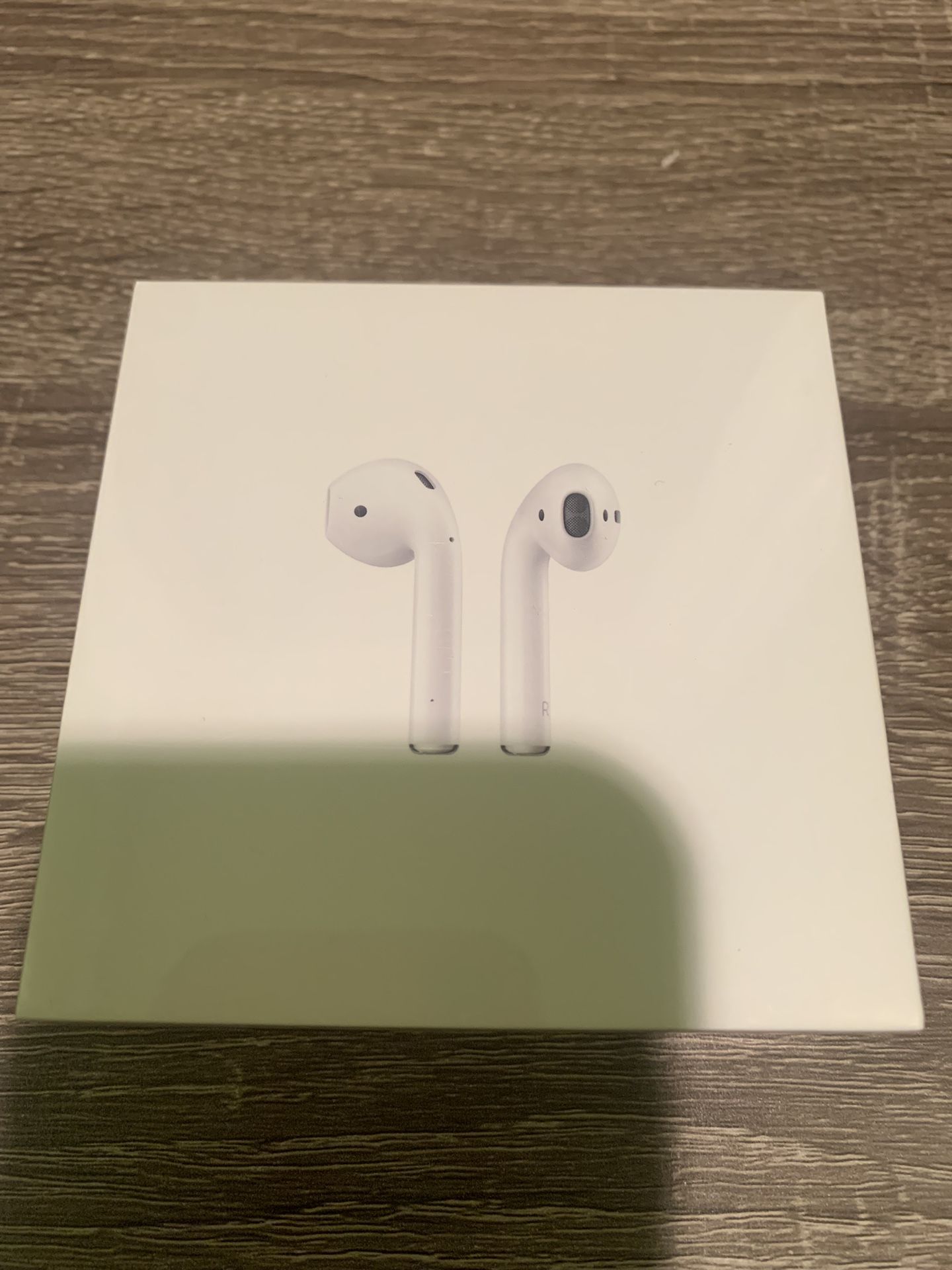 AirPods