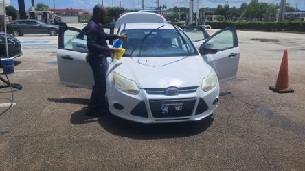 2012 FORD FOCUS