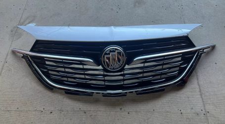 2020-2023 Buick Encore GX Grille Assembly w/o Sport Touring and w/o Camera - OEM