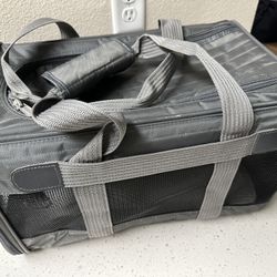 Sherpa Original Deluxe Airline-Approved Dog & Cat Carrier Bag