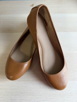 Like New Universal Threads ballet Flats