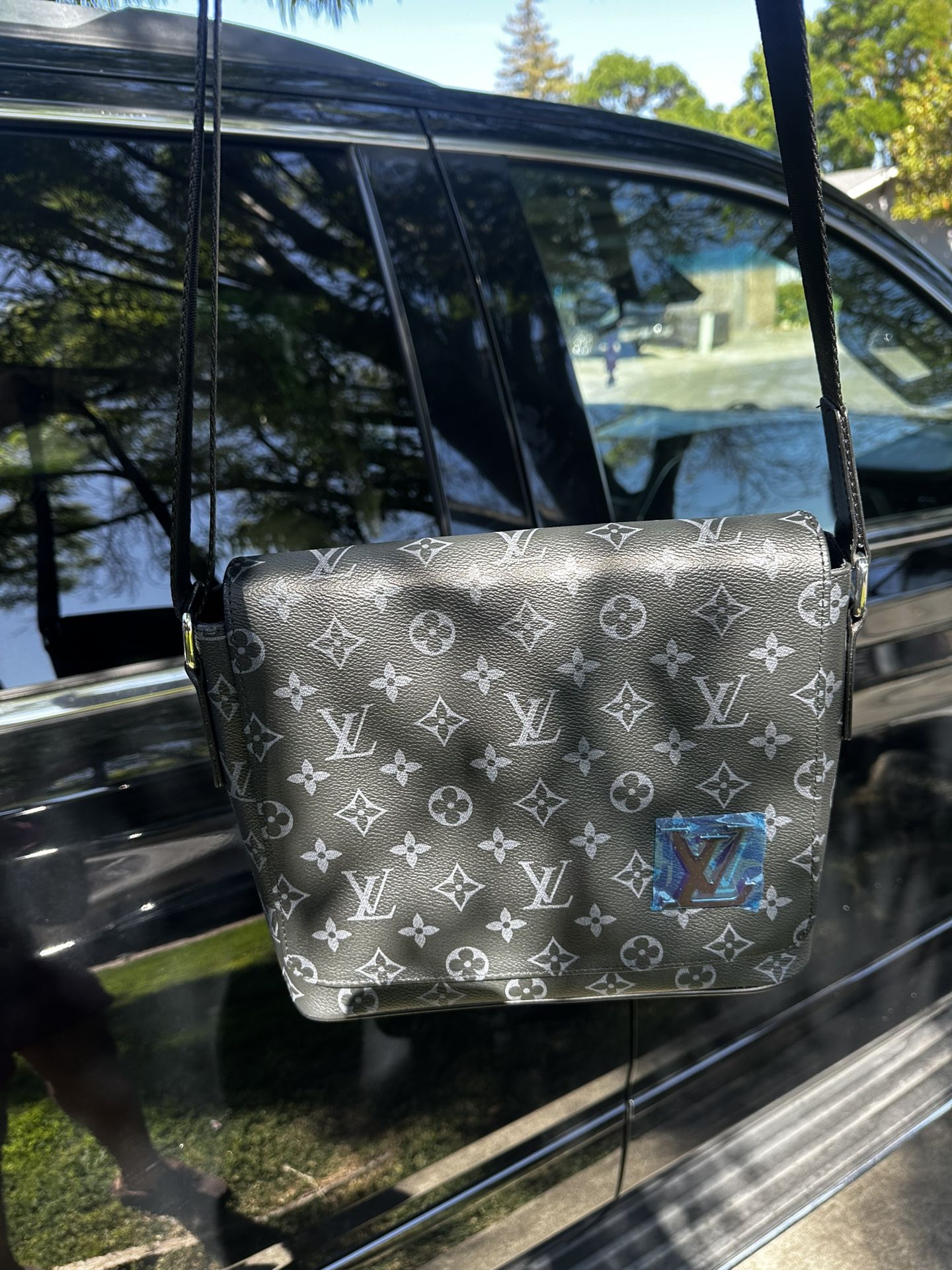 Louis Vuitton District