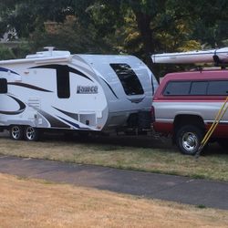 Thule Hullavator for sale.  $500