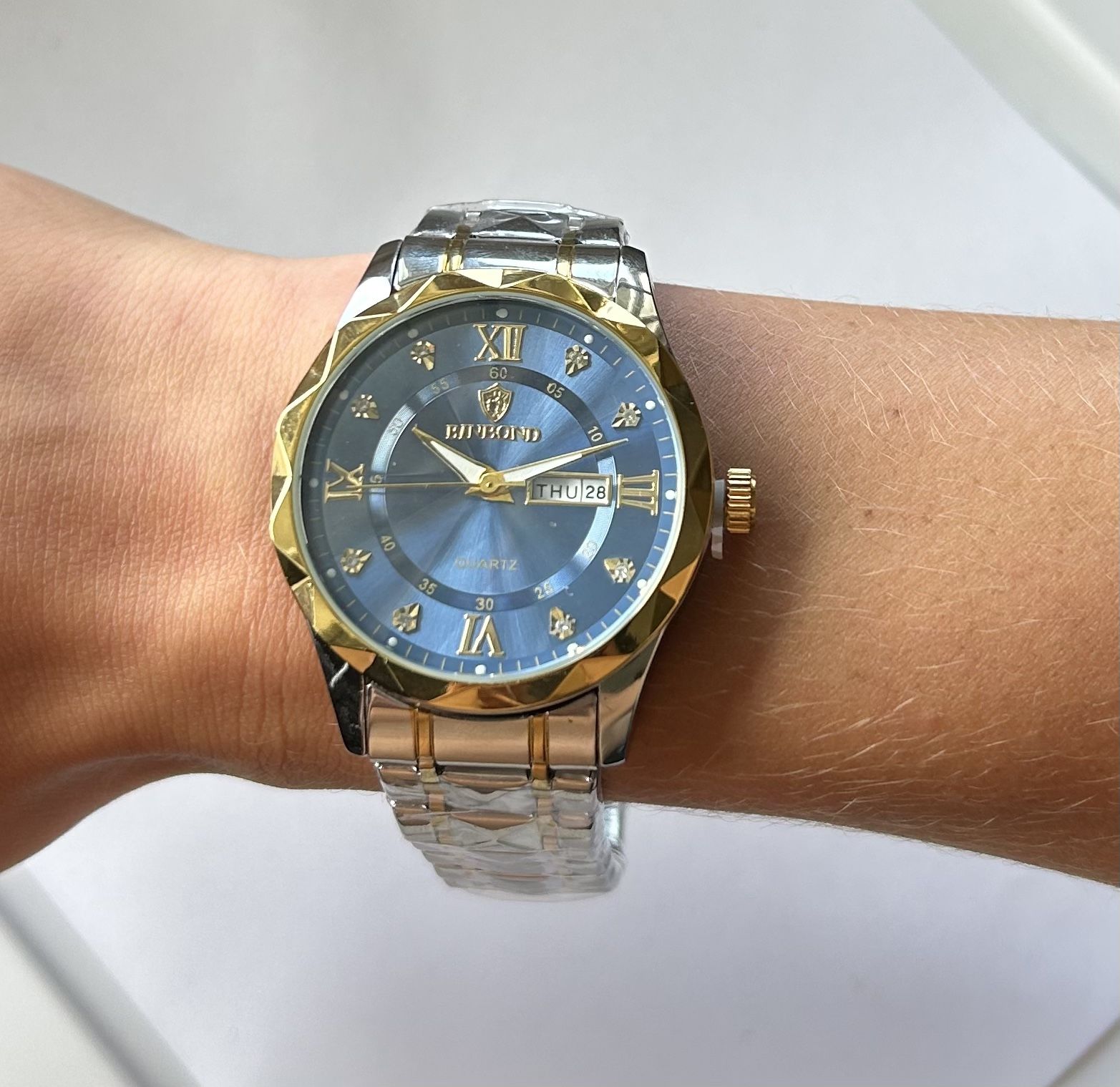 Elegant Golden Blue Watch