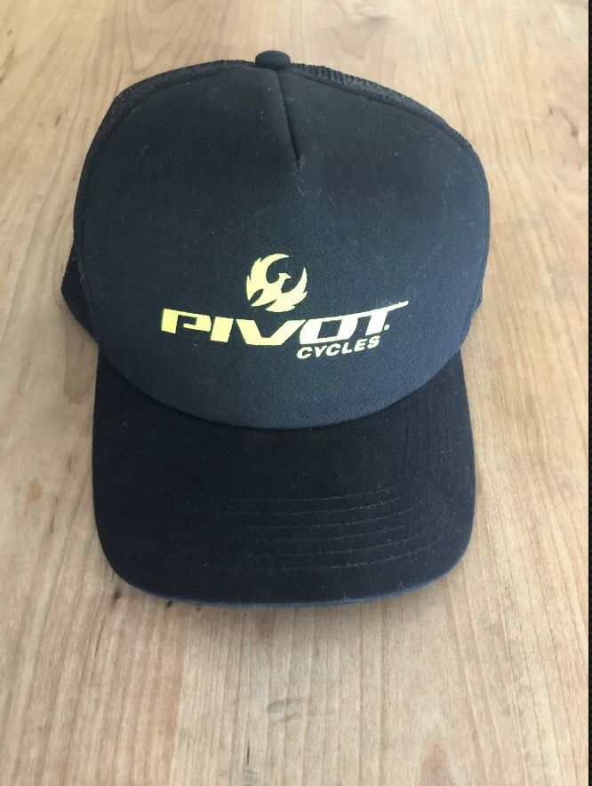 Pivot Cycles Trucker Hat OSFA Excellent Condition!