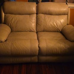 Free Reclining Couch
