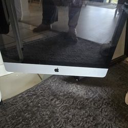 Working 2011 Mac 21 Inch Desktop 