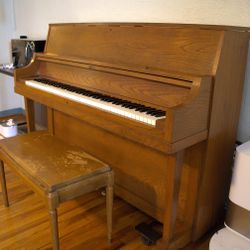 $185 YAMAHA Piano