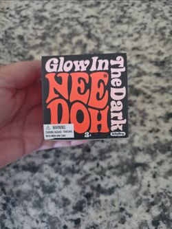 Needoh glow in the dark the groovy glowing glob