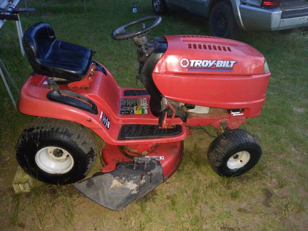 Troybilt Super Bronco 42" Cut