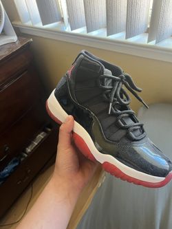 Jordan 11 Bred Size 8.5