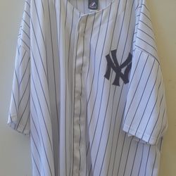Baseball jerseys and shirts for big men 