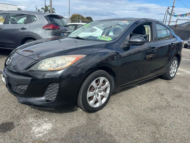 2013 MAZDA MAZDA3