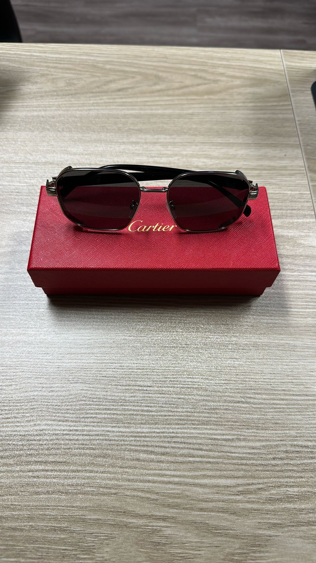 Sunglasses 🕶️
