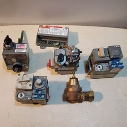 Honeywell Gas Valve and Controls Lot