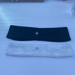 2 Lululemon sporty headbands. 