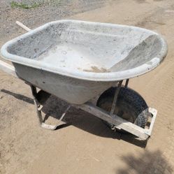 Multiple heavy-duty wheelbarrows for sale