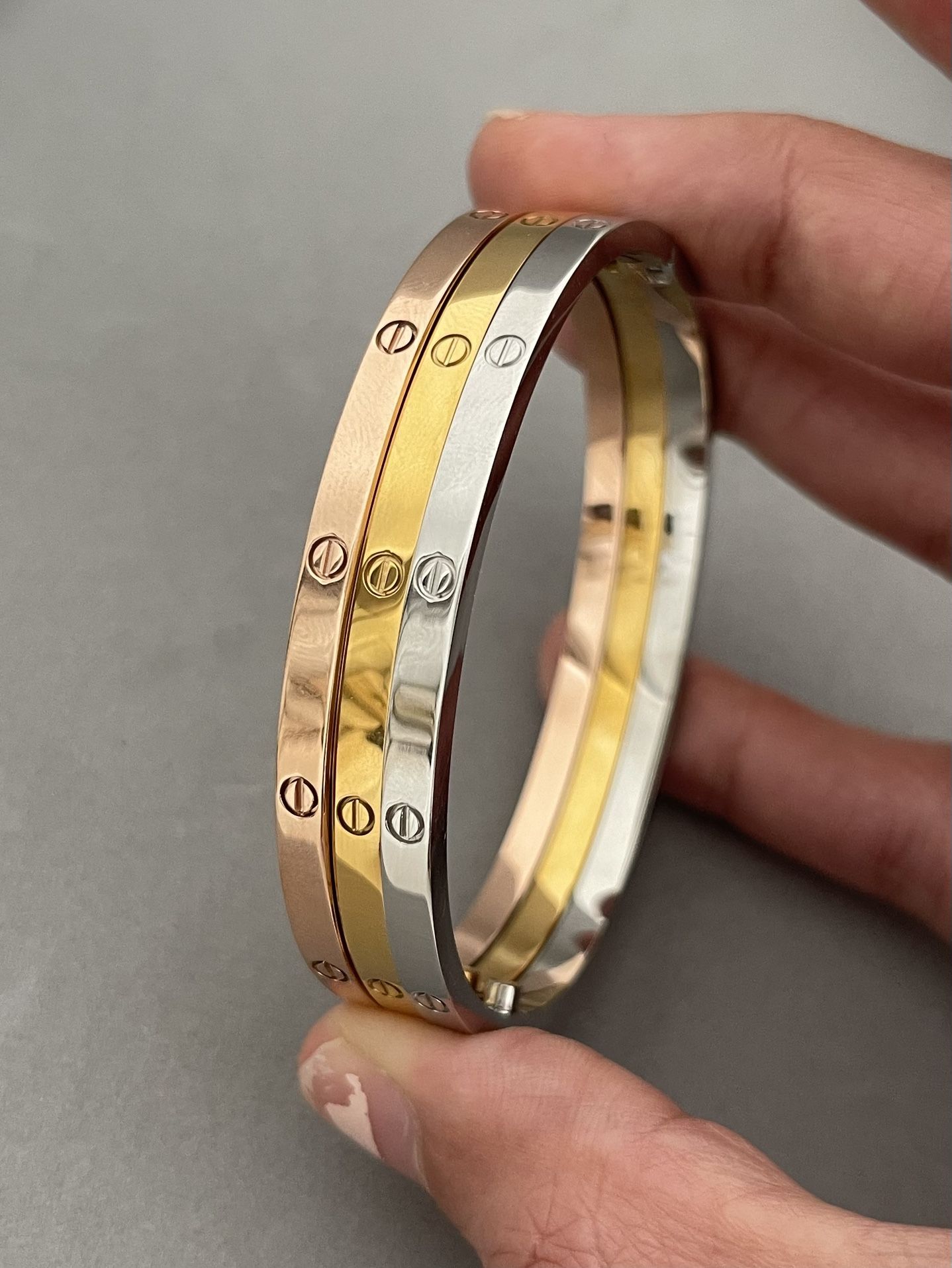 Carer bracelet