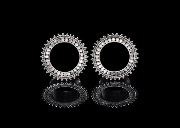 Tawapa Sterling Silver Afghan Plugs 22 Mm 7 8 Eyelets Tawapa Sterling Silver Afghan Plugs 22 Mm 7 8 Eyelets Tunnels Stretched Ears Body Modification