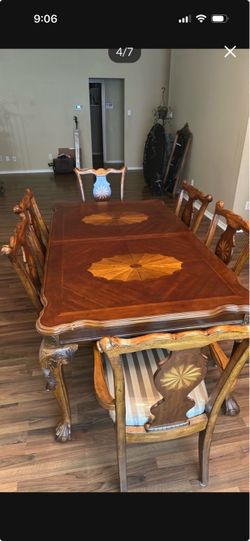 Glen Eagle by Ashley Dining Table and chairs